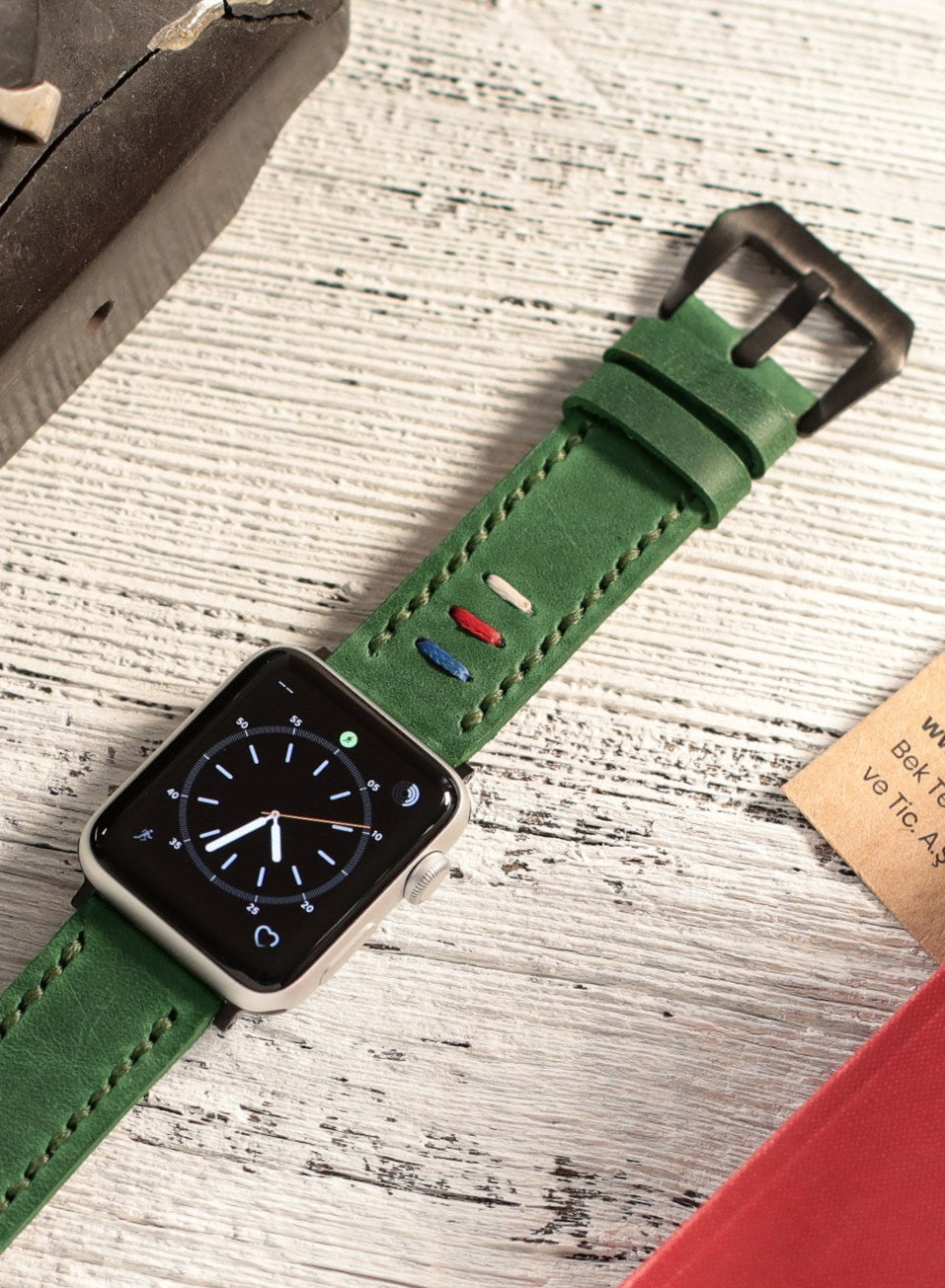 Apple Watch Deri Kordon Yeşil - Üç İp